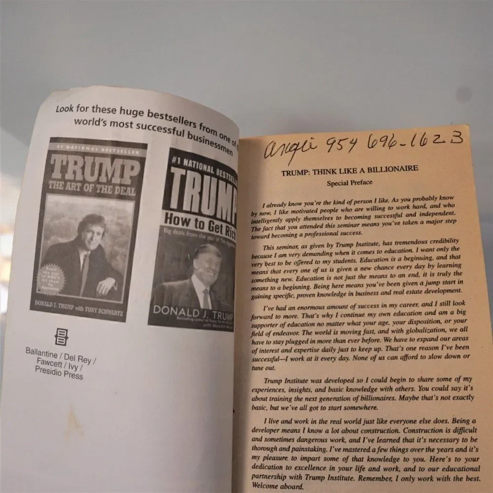 Trump : Think Like a Billionaire Everything You Need to Know About Success 2005